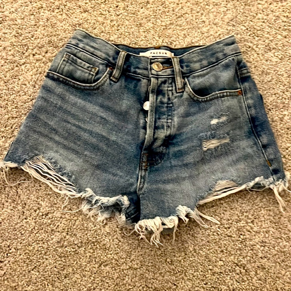 Pacsun light/medium shorts with 5 buttons